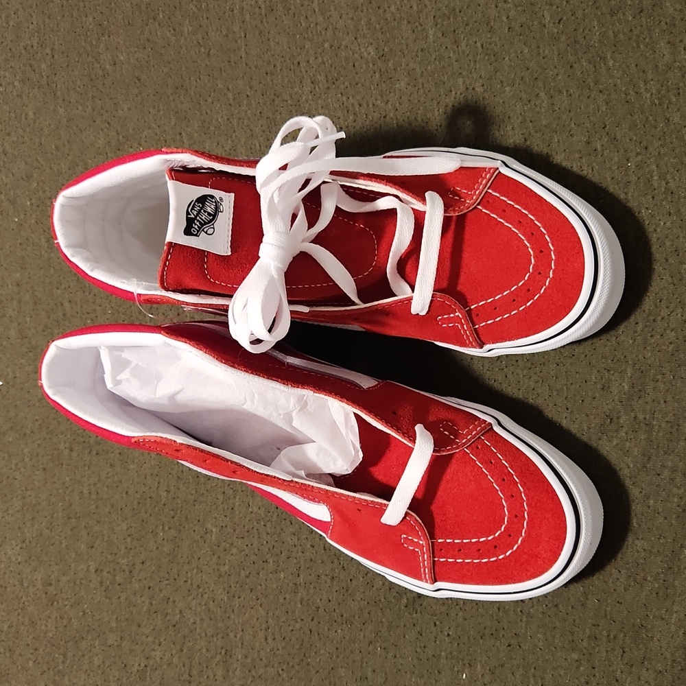 Red sk8-hi vans